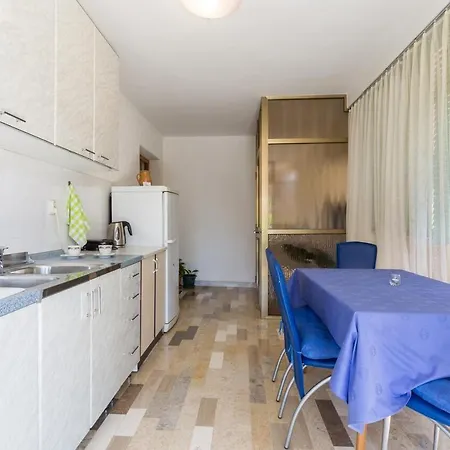 7063a Apartmán *