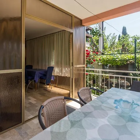 7063a Apartmán *